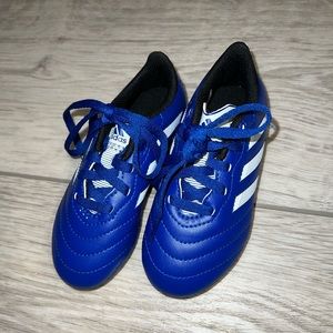 Adidas toddler soccer shoes boys size 10k